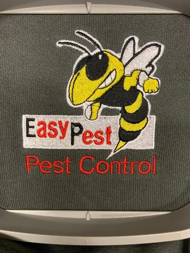 Printed workwear holding fine detail in the artwork